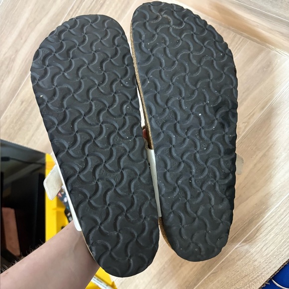 Birkenstock White Gizeh Size 42 - Picture 8 of 14